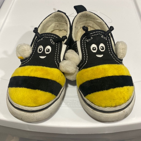 Vans Slip on shoes Bee Kind with Honey bumblebee toddler size 8 - Picture 3 of 15